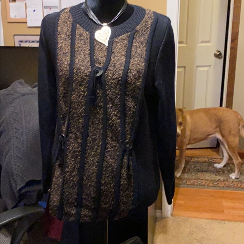 Skovhuus black & Brown sweater size M